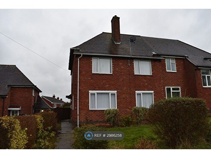 3 Bedroom Semi Detached House To Rent In Rydal Crescent, Chesterfield, S41