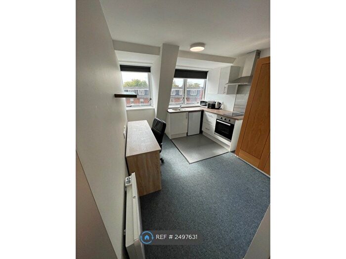 1 Bedroom Flat To Rent In Princess Road West, Leicester, LE1