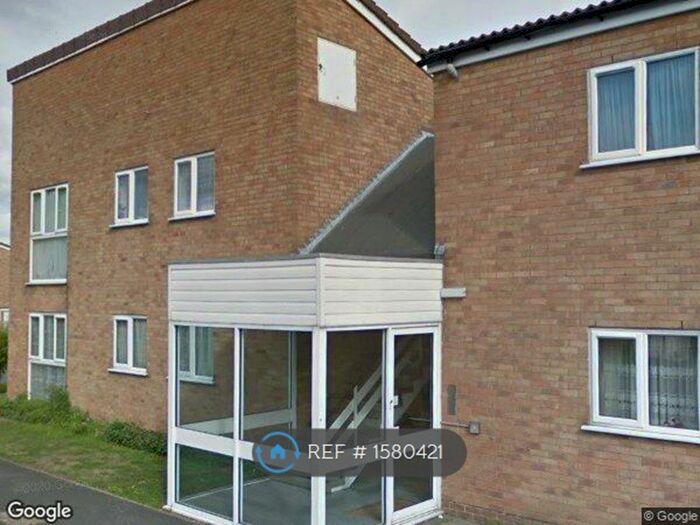 2 Bedroom Flat To Rent In Ryland Close, Leamington Spa, CV31