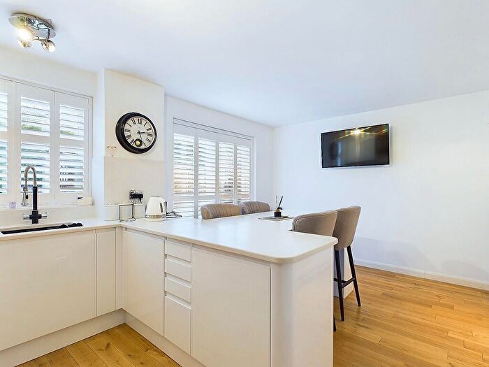 5 Bedroom Detached House For Sale In Newmarsh Road, Minworth, B76