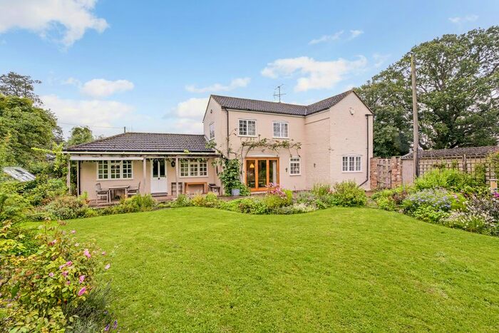 4 Bedroom Detached House For Sale In Saul, Gloucester, GL2