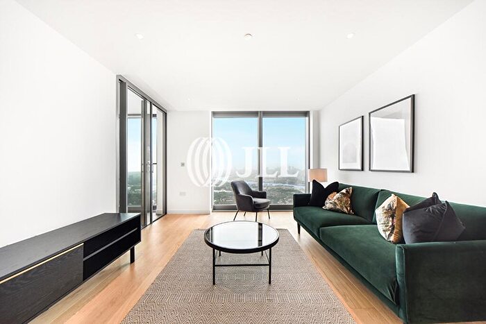 1 Bedroom Flat To Rent In Landmark Pinnacle, Marsh Wall, E14