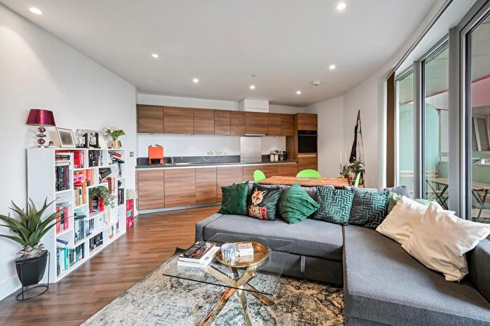 1 Bedroom Flat For Sale In Barking Road, London, E16