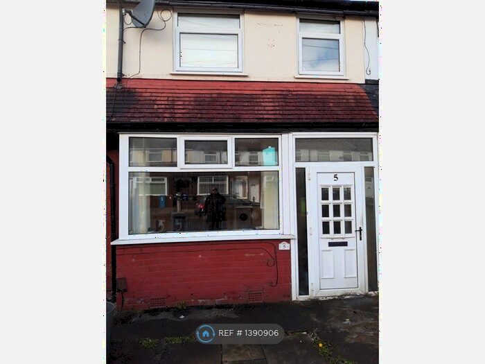 2 Bedroom Terraced House To Rent In Hilbury Avenue, Manchester, M9