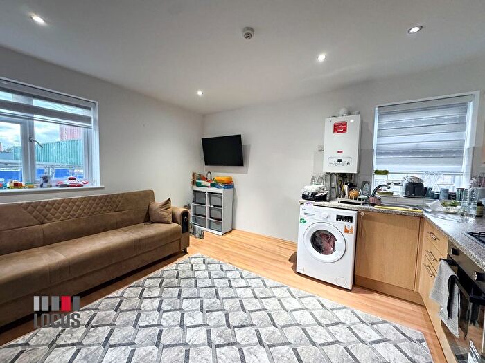 1 Bedroom Flat To Rent In High Road, Tottenham, N17