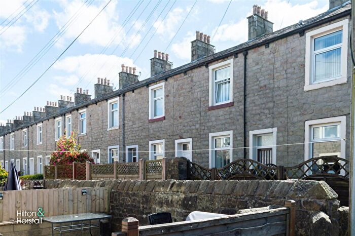 2 Bedroom Terraced House For Sale In Railway Street, Barnoldswick, BB18