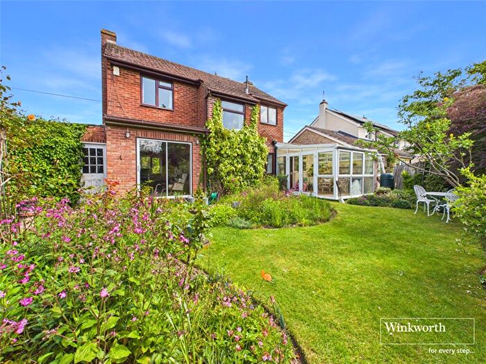 3 Bedroom Detached House For Sale In Broad Lane, Upper Bucklebury, Reading, Berkshire, RG7