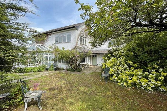 3 Bedroom Semi-Detached House For Sale In Middlewich Road, Allostock, Knutsford, WA16