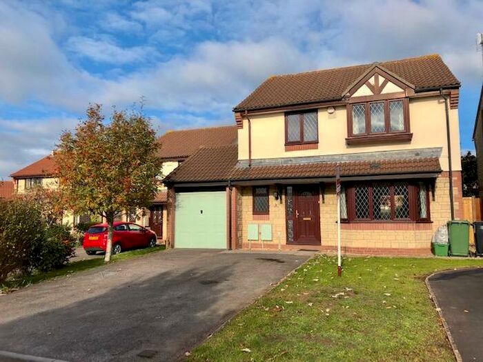 4 Bedroom House To Rent In Goose Acre, Bradley Stoke, Bristol, BS32