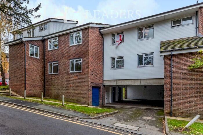 2 Bedroom Apartment To Rent In Warren Road, GU1