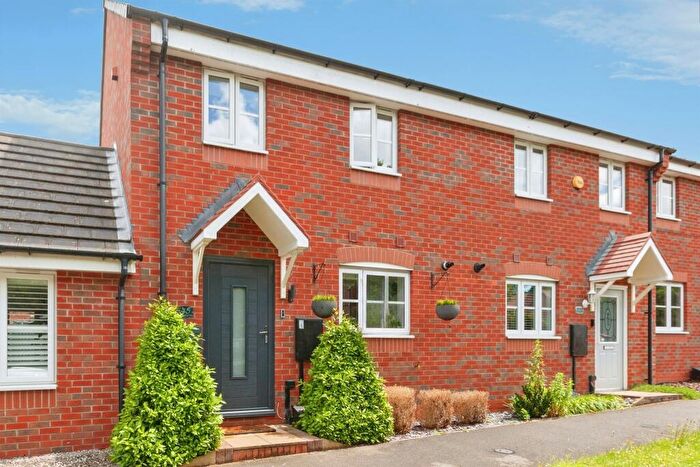 3 Bedroom Terraced House For Sale In Thornborough Way, Hamilton, Leicester, LE5