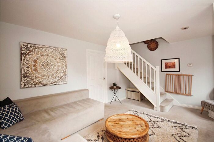 2 Bedroom Semi-Detached House For Sale In Amey Way, Warwick, CV34