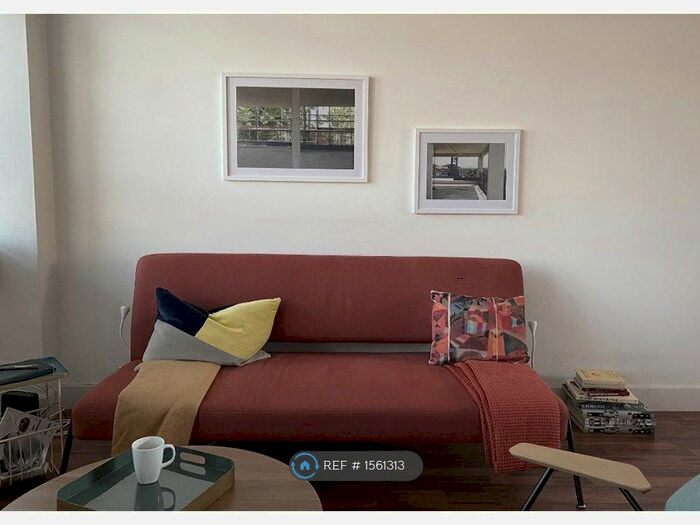 1 Bedroom Flat To Rent In Vince Court, London, N1