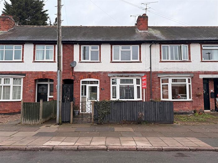 3 Bedroom Terraced House For Sale In Percy Road, Aylestone, Leicester, LE2