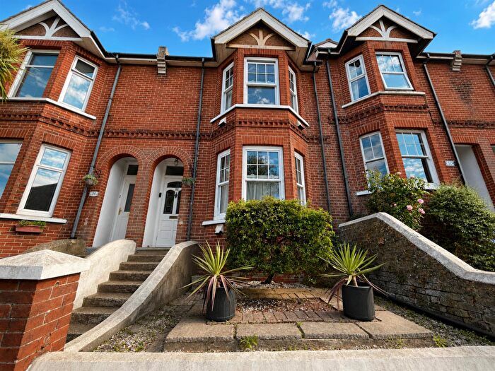 3 Bedroom Terraced House For Sale In Harpers Road, Newhaven, BN9