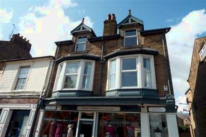 2 Bedroom Flat To Rent In Regent Parade, Harrogate, HG1