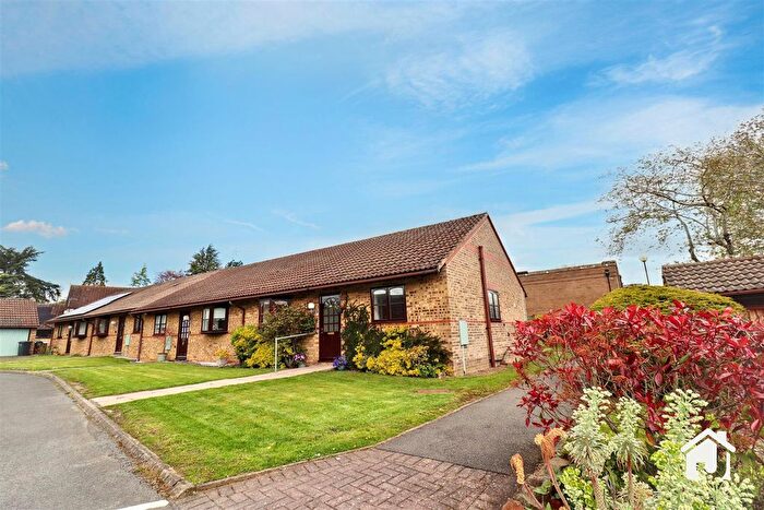 2 Bedroom Semi Detached Bungalow For Sale In Pinewood Drive, Markfield, LE67