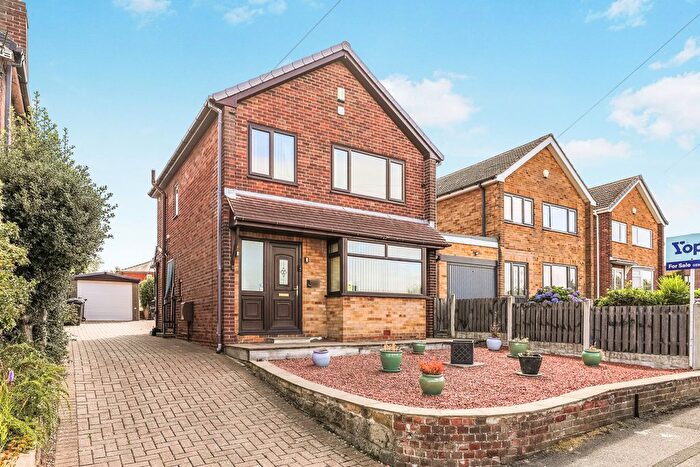 3 Bedroom Detached House For Sale In Ainsdale Road, Barnsley, S71