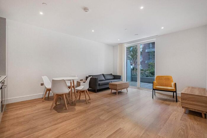 1 Bedroom Apartment To Rent In Timber Yard East, Pershore Street, Birmingham, B5