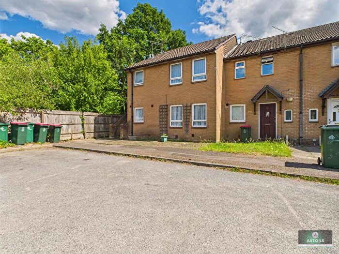 Studio To Rent In Herm Close, Cottesmore Green, RH11