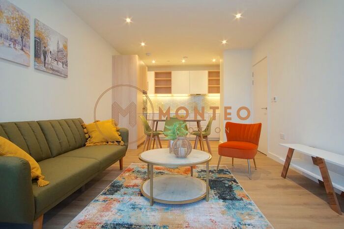 2 Bedroom Flat To Rent In Alington House, Mary Neuner Road, London, N8