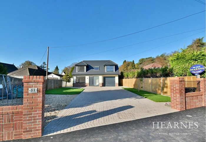 5 Bedroom Detached House For Sale In Elmhurst Road, West Moors, Ferndown, BH22