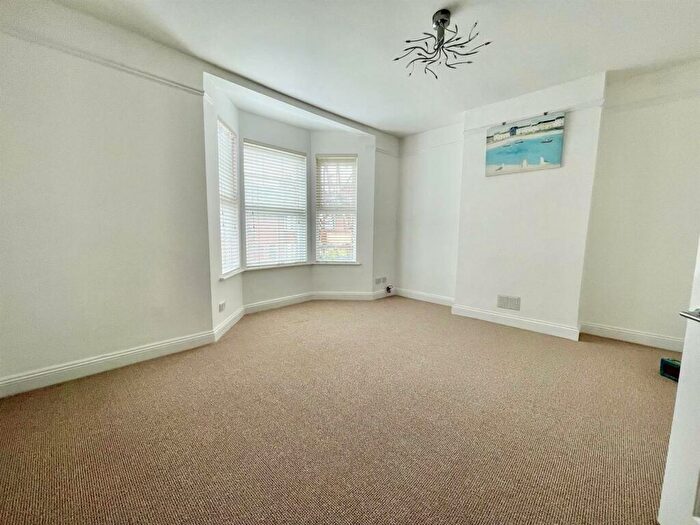 1 Bedroom Flat To Rent In Brighton Road, Newhaven, BN9