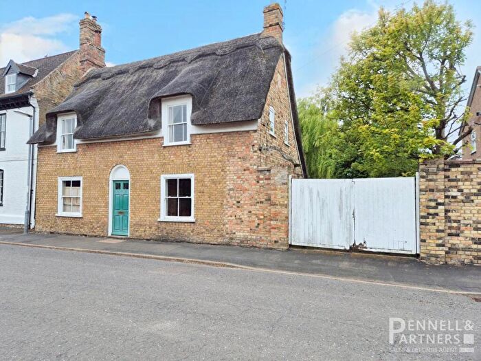 4 Bedroom Detached House For Sale In Horsegate, Whittlesey, Peterborough, PE7