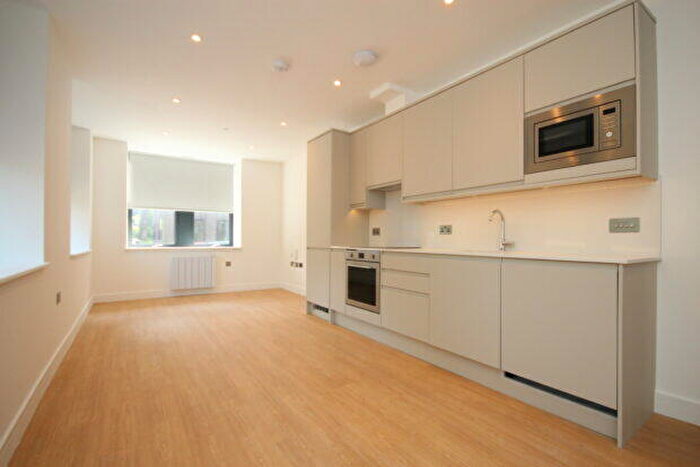 1 Bedroom Apartment To Rent In Perrymount Road, Haywards Heath, RH16