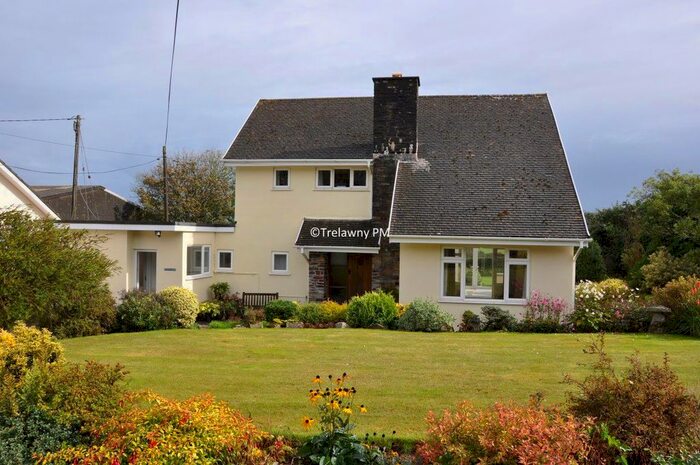 3 Bedroom Detached House To Rent In Blackwater, Truro, TR4
