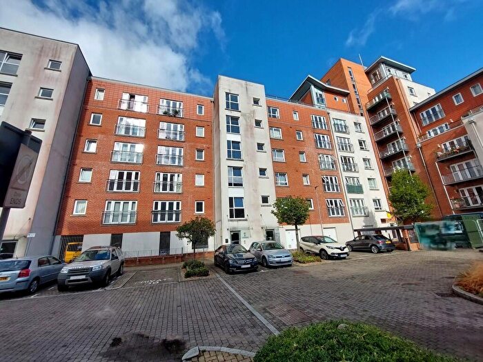 1 Bedroom Apartment For Sale In Avenel Way, Poole, BH15