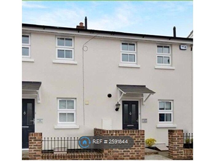 2 Bedroom End Of Terrace House To Rent In Forge Road, Tunbridge Wells, TN4
