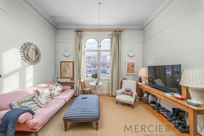 1 Bedroom Flat To Rent In Regents Park Road, Primrose Hill, NW1