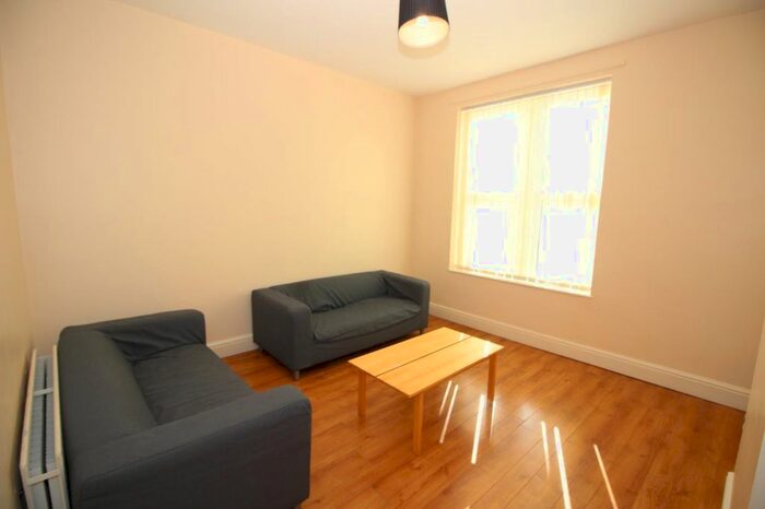 2 Bedroom Flat To Rent In High Street West, Wallsend, Tyne And Wear, NE28