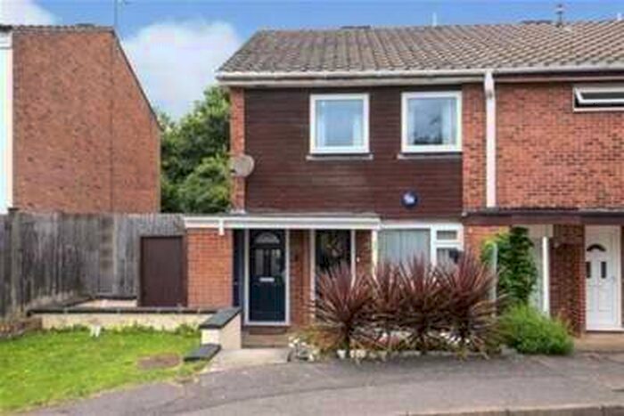 1 Bedroom Maisonette Flat To Rent In Silk Mill Court, WD19