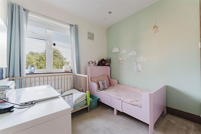 3 Bedroom End Terrace House For Sale In Bordars Road, London, W7