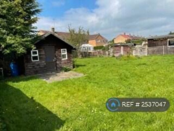 2 Bedroom Flat To Rent In Barnards Way, Brigstock, Kettering, NN14