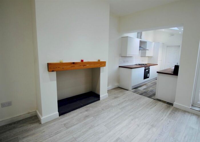 3 Bedroom Terraced Bungalow To Rent In Eldon Street, Chester Road, Sunderland, SR4