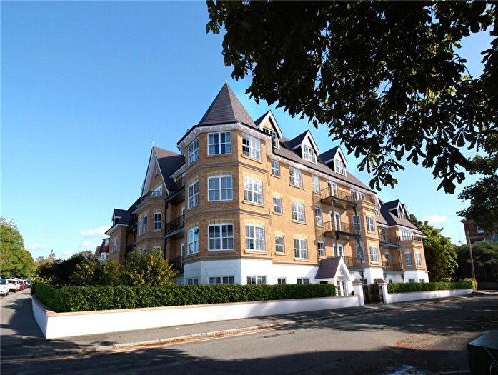 1 Bedroom Apartment For Sale In Durley Road, Bournemouth, Dorset, BH2