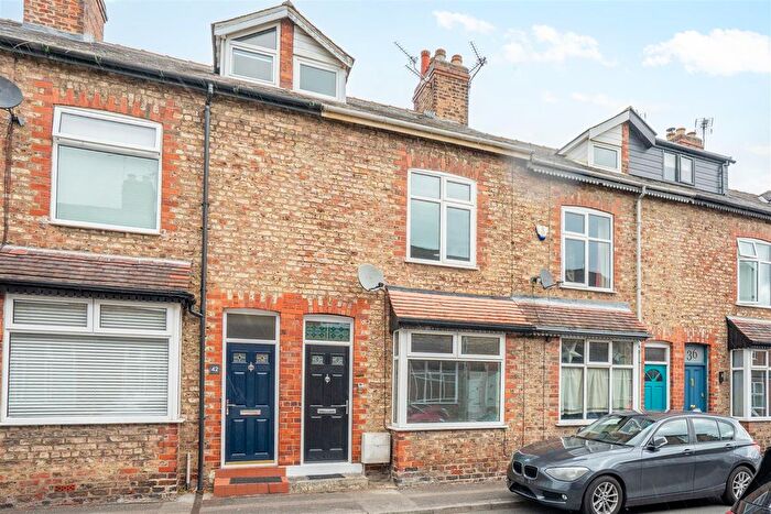 3 Bedroom Detached House To Rent In Westwood Terrace, South Bank, York, YO23