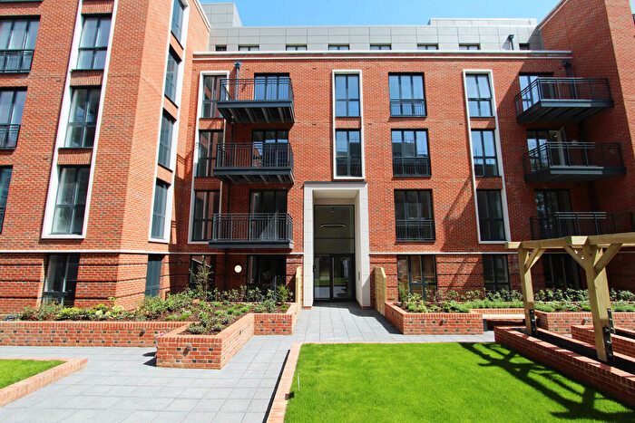 1 Bedroom Apartment To Rent In Guinevere House, Fellowes Rise, SO22