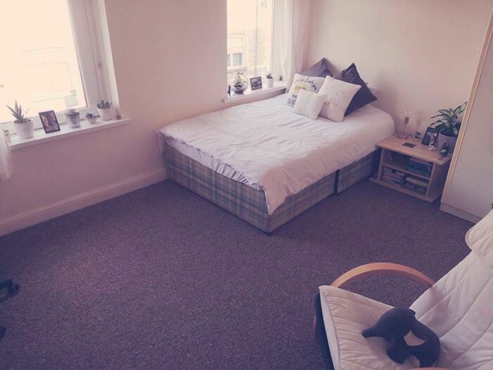 4 Bedroom House To Rent In Minny Street, Cathays, Cardiff, CF24