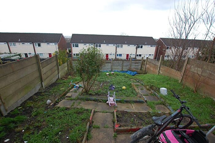 3 Bedroom End Of Terrace House For Sale In Eskdale Terrace, Stalybridge, Greater Manchester, SK15