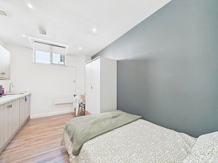 Studio To Rent In Park Street, Bristol, BS1