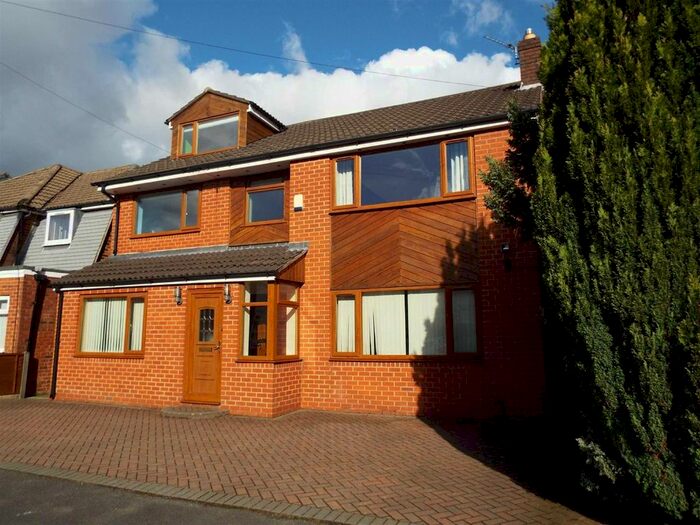 6 Bedroom Detached House To Rent In Ennerdale Drive, Bury, BL9