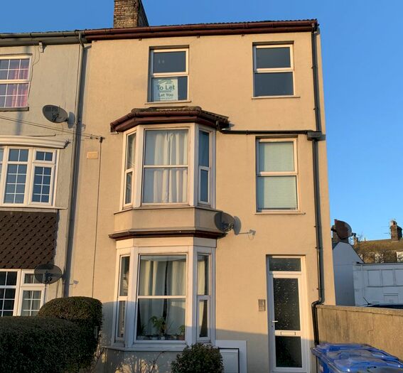 1 Bedroom Flat To Rent In Denmark Road, Lowestoft, NR32