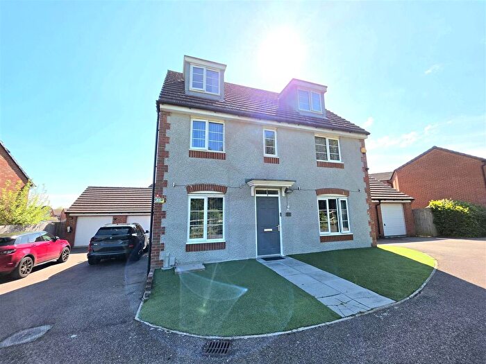 5 Bedroom Detached House To Rent In Catterick Way, Hamilton, Leicester, LE5