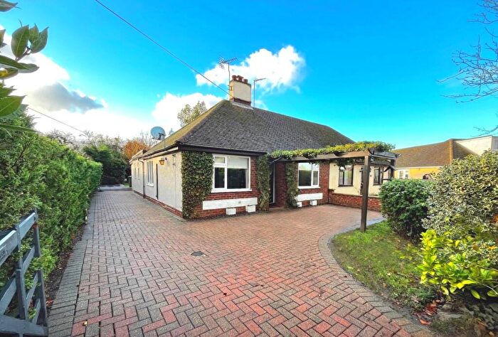 3 Bedroom Semi-Detached Bungalow For Sale In Clenchwarton, King's Lynn, Norfolk, PE34