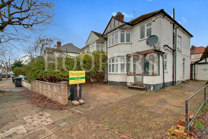 3 Bedroom Property To Rent In Gladstone Park Gardens, London, NW2