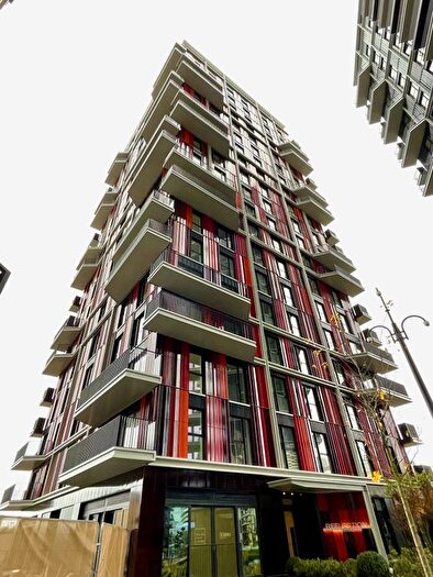 2 Bedroom Flat To Rent In Wood Lane, London, W12